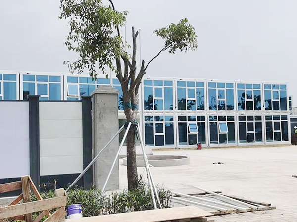 为什么如今打包箱多见，活动房少见？